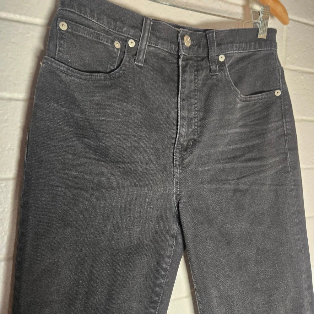 Madewell Classic Straight Jean 27 Black Cropped Raw Hem High‎ Rise Denim Capsule